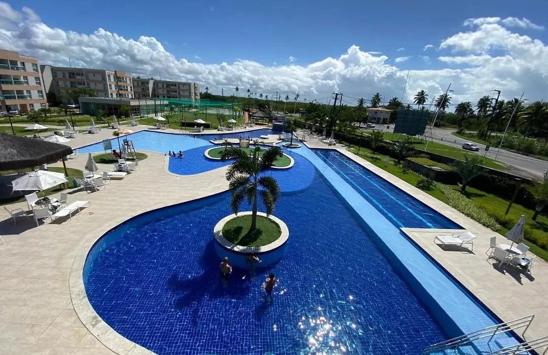 Muro Alto Condomínio Clube - Apto 314-1